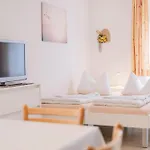 Ferienwohnpark Ein-zimmer-apartment 55 01 Immenstaad am Bodensee