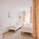 Daire Ferienwohnpark Ein-zimmer-apartment 55 01 Immenstaad am Bodensee